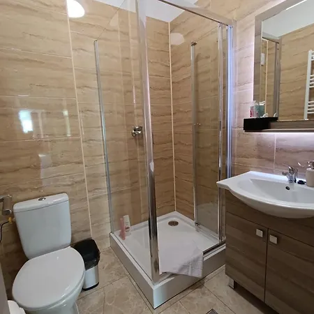 Thea Summerland Apartment Mamaia